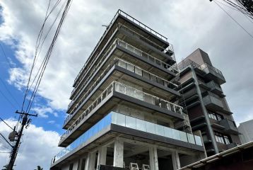 APARTAMENTO NA PRAIA MANSA - ED. UNIQUE REF660AP