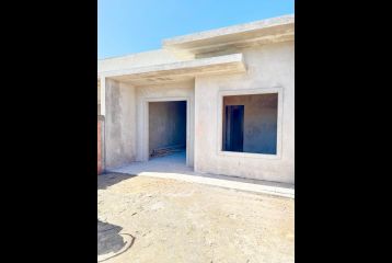 CASAS NOVAS NO BALNEÁRIO DE GAIVOTAS REF827CA