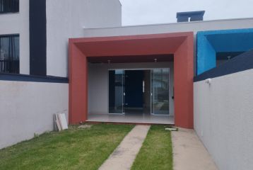 BALNEÁRIO PEREQUE  - CASA COM 02 DORMTS SENDO UM SUITE 1 QUADRA DO MAR