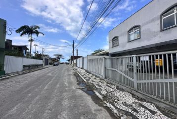 APARTAMENTO LOCAÇÃO PARA 06 PESSOAS - QUADRA MAR - REF 001LD