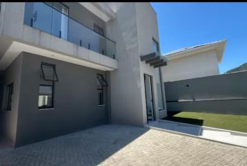 SOBRADO 4 SUITES ALTO PADRÃO NO BOM RETIRO REF920SO