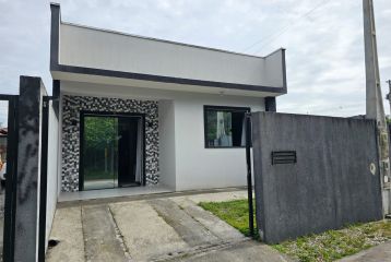 CASA COM 02 DORM NO COHAPAR REF928CA