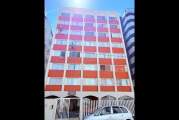 APARTAMENTO A 150M DO MAR EM CAIOBÁ REF969AP