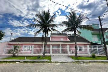 SOBRADO BAL. BETARAS COM  PISCINA - REF: 1024SO