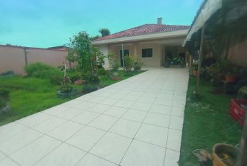 CASA COM AMPLO ESPAÇO DE TERRENO 355CA